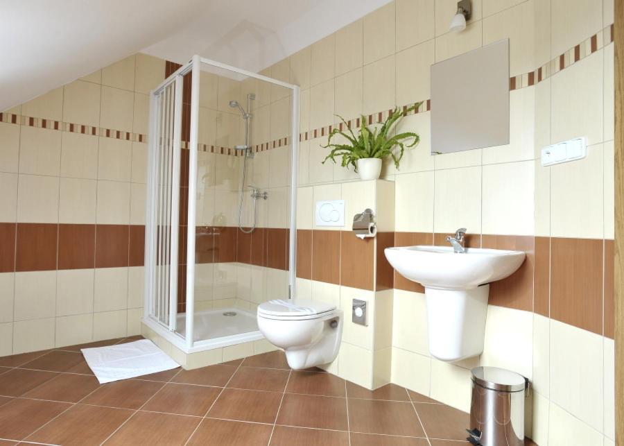 Pension U Vsech Certu Jičín Quarto foto